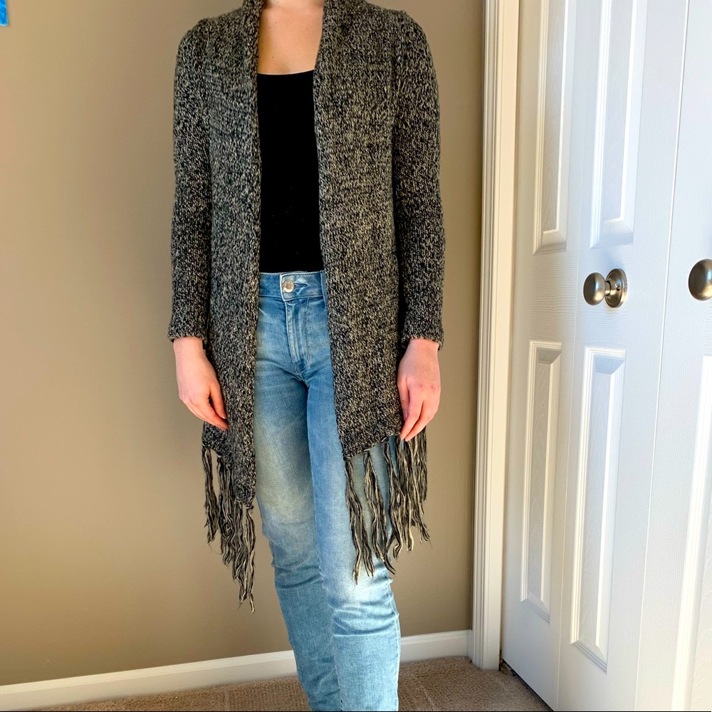 Forever 21 stylish sweater